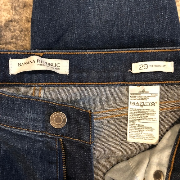 Banana Republic Straight Jeans - Women's Size 29 - Picture 3 of 4